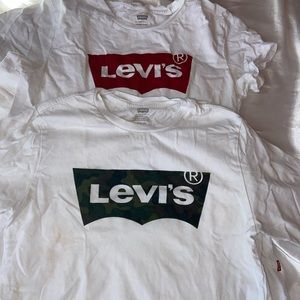 Levi’s T-Shirts